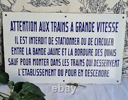 Ancienne Plaque Emaillee Publicitaire Attention Au Train