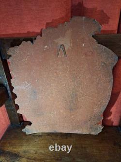 Ancienne Plaque publicitaire en tole peinte Au bel habit