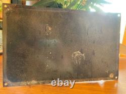 Ancienne plaque de rue en tôle émaillée bombée panneau Avenue des écoles vintage