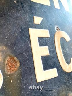 Ancienne plaque de rue en tôle émaillée bombée panneau Avenue des écoles vintage