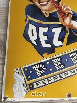 Ancienne plaque émaillée Pez bombée Très Rare