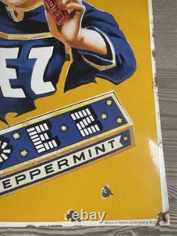 Ancienne plaque émaillée Pez bombée Très Rare