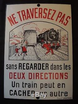 Ancienne plaque émaillée de Passage à niveau SNCF train