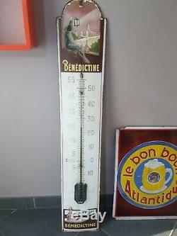 Bénédictine plaque émaillée thermomètre, personnage à la lanterne 99 CM