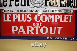 ETAT EXCEPTIONNEL ANCIENNE PLAQUE PUB EMAILLEE BOMBEELE PETIT PARISIEN