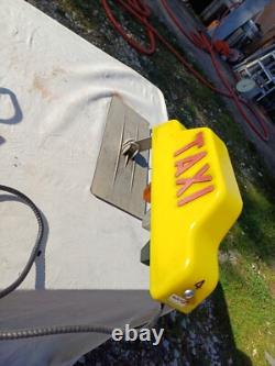 Enseigne de Taxi Vintage
