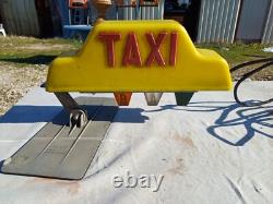 Enseigne de Taxi Vintage