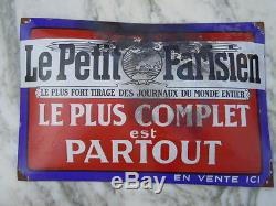 Journal Le Petit Parisien plaque émaillée gravure Paris émail Alsacienne 1920