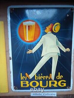 PLAQUE TOLE émaillée BIERE DE BOURG homme chapeau BEER BIER EMAIL METAL bières