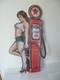Peu courante tole emboutie PIN UP GAZOLINE 79cm de haut et 43 de large SYMPA