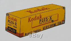 Plaque Emaillee Ancienne Film Kodak. Format 56 X 25 CM