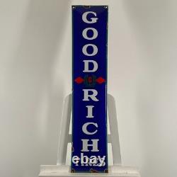 Plaque émaillée Goodrich 90x20cm (35,4x7,9) Ancienne enseigne pneus de