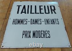 Plaque émaillée TAILLEUR Hommes-Dames-Enfants prix modérés, BHV Paris, vers 1920