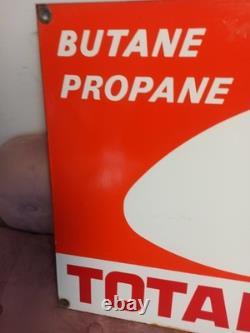 Plaque émaillée publicitaire ancienne Total, grande enseigne vintage rétro déco