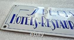 RARE Plaque émaillée Bombée Spécialités pour Hotels, Restaurants. 40x10.5cm