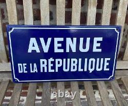Rare ancienne plaque de rue émaillée Avenue de la Republique enamel Road Sign