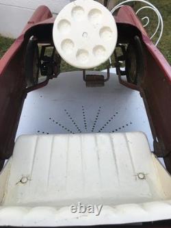 Tres Rare Ancienne Voiture A Pedale En Tole Ds Citroen