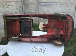 Tres Rare Ancienne Voiture A Pedale En Tole Ds Citroen